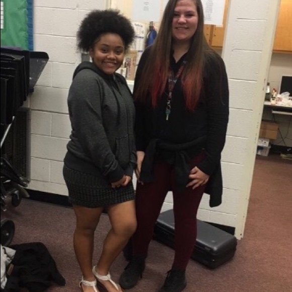 Meet your Posher, Gracey - Picture 5 of 6